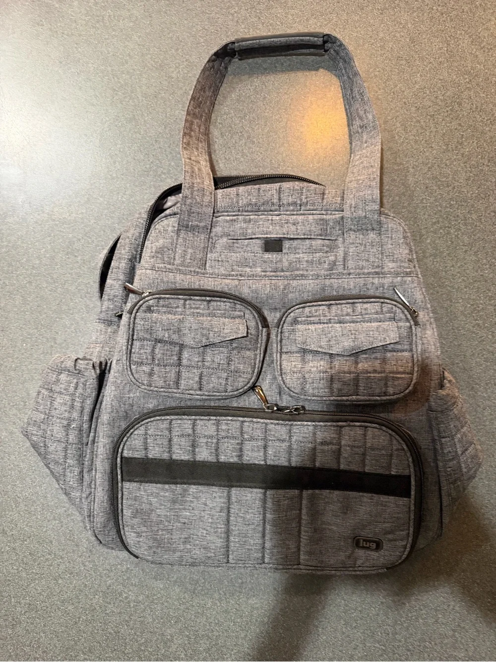 lug versatile gray